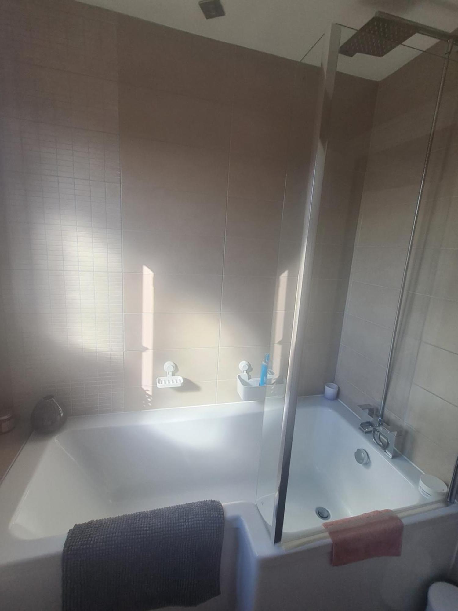 Edinburgh- 2 Double Rooms Available Bagian luar foto